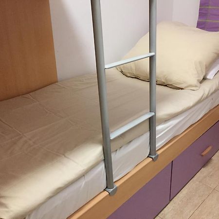 Apartamento Port Marino 坎布里尔斯 外观 照片